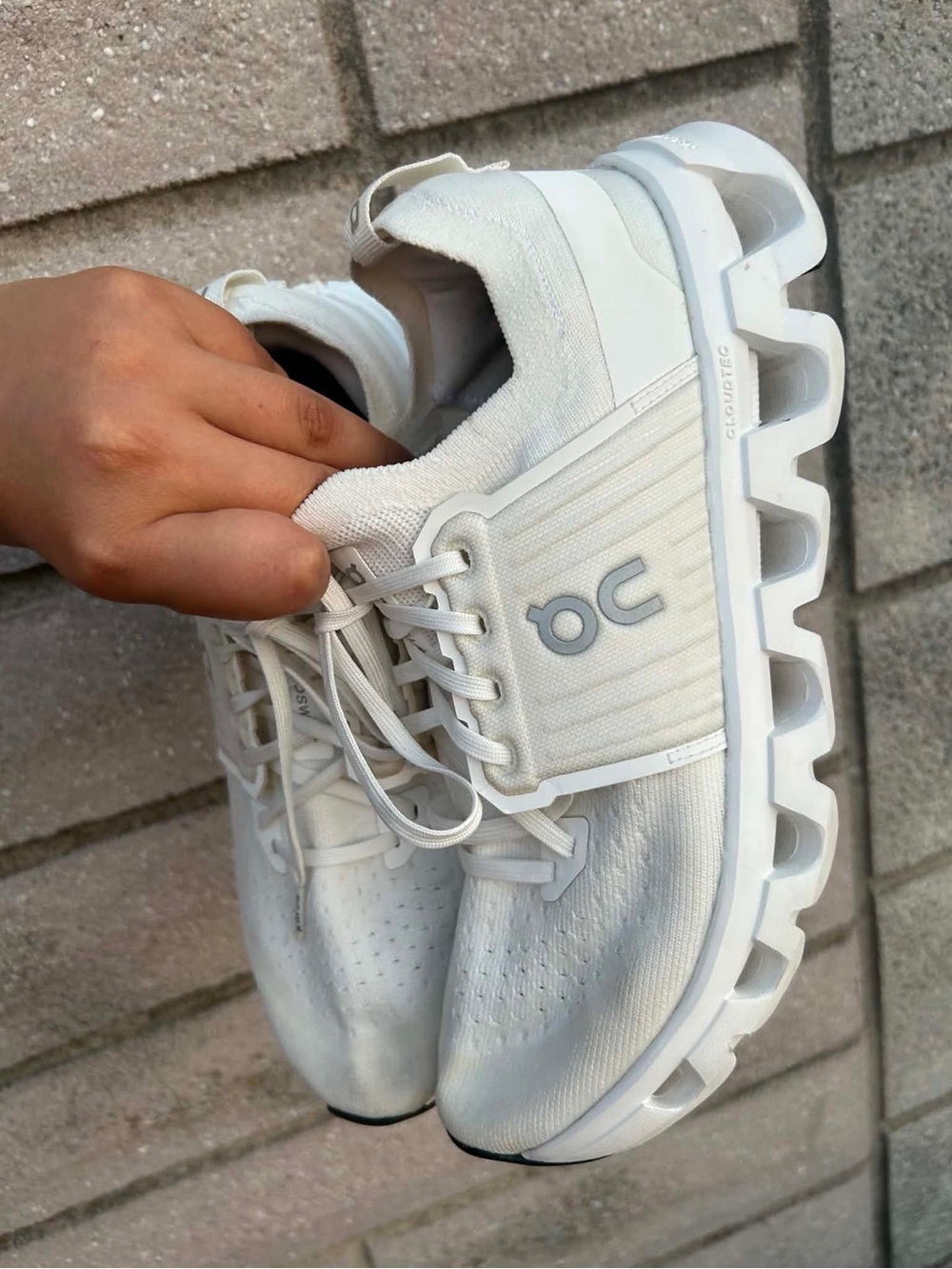 On Running White Lace-Up Running Sneaker - Picture 3 of 8